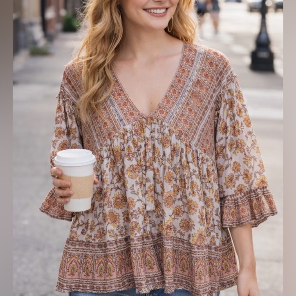 Free People Floral Boho Tunic with pockets Size L